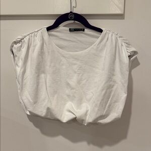 Zara balloon hem crop top